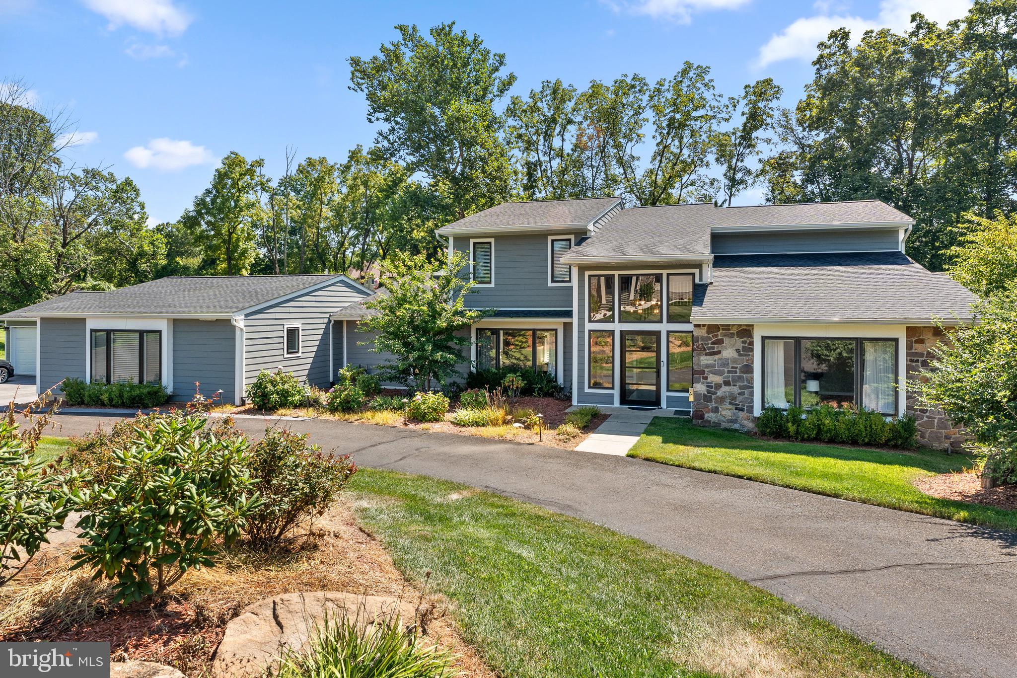 LONG LANE FARMS 1 - Residential