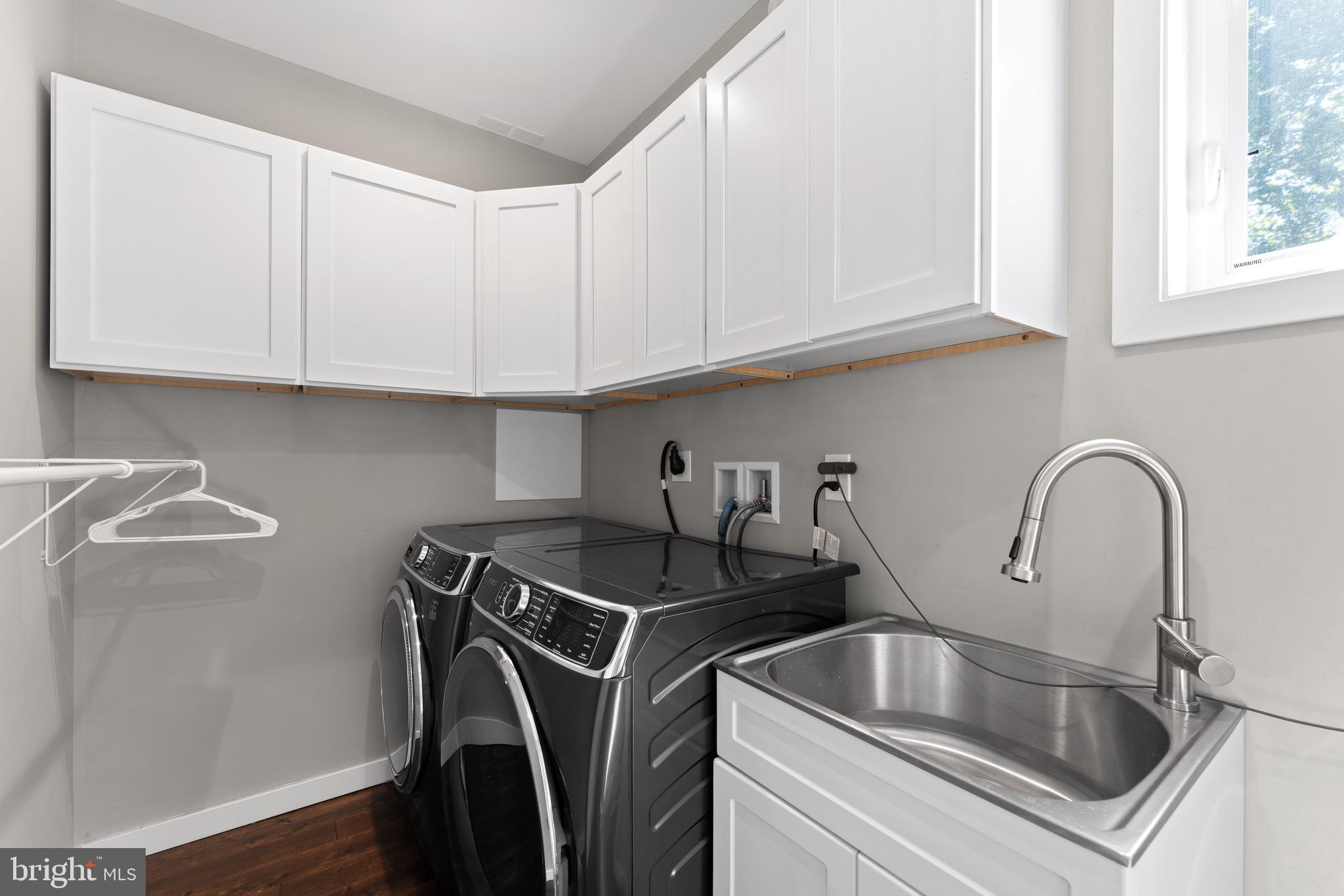 LONG LANE FARMS 1 - Residential