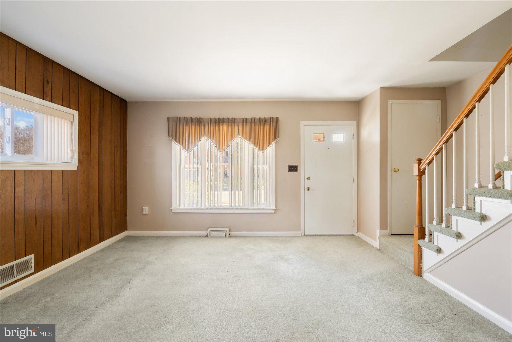 CHARLESMONT - Residential