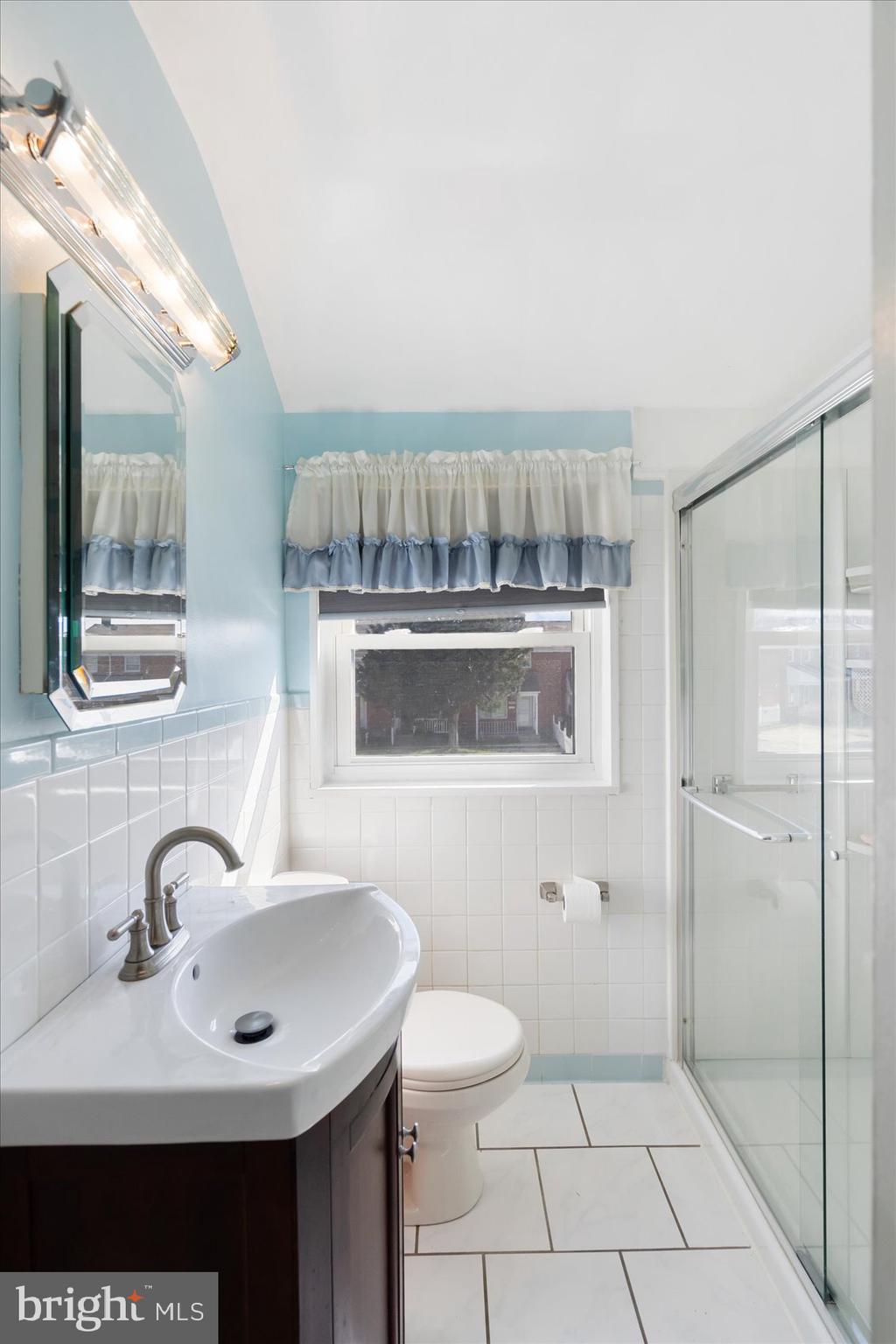 CHARLESMONT - Residential