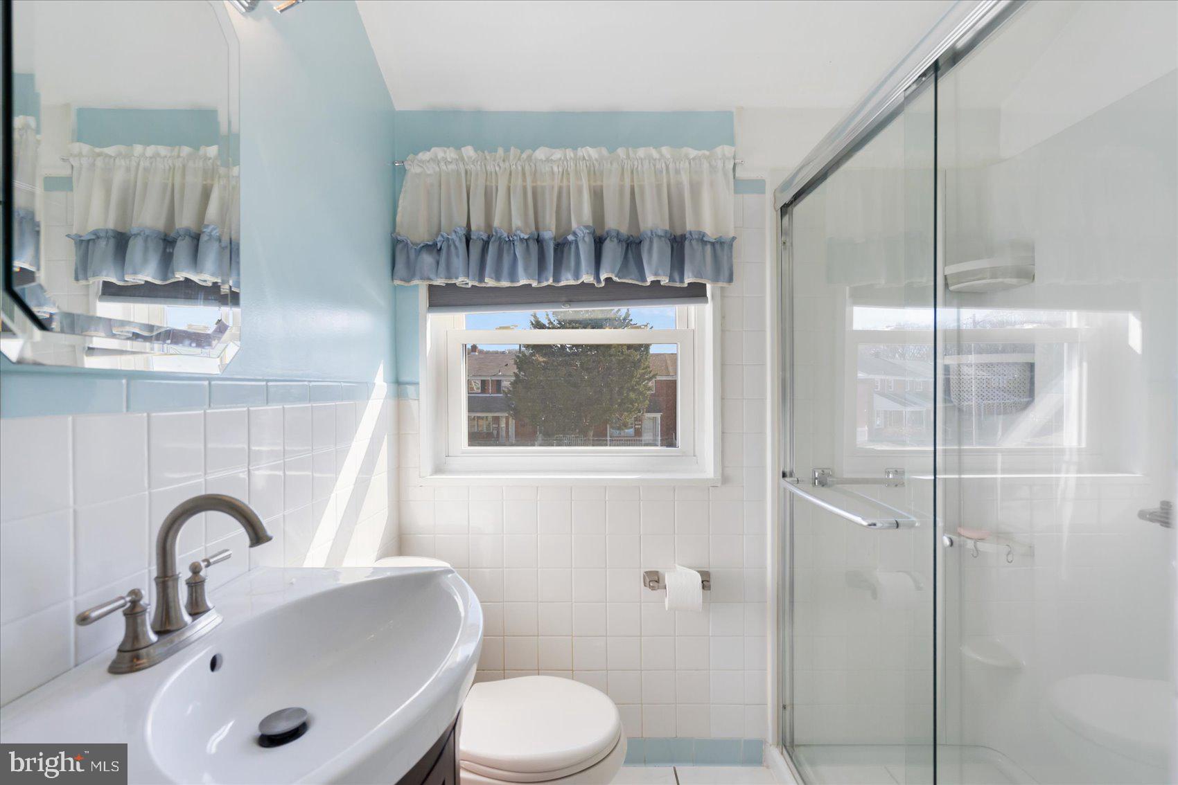 CHARLESMONT - Residential