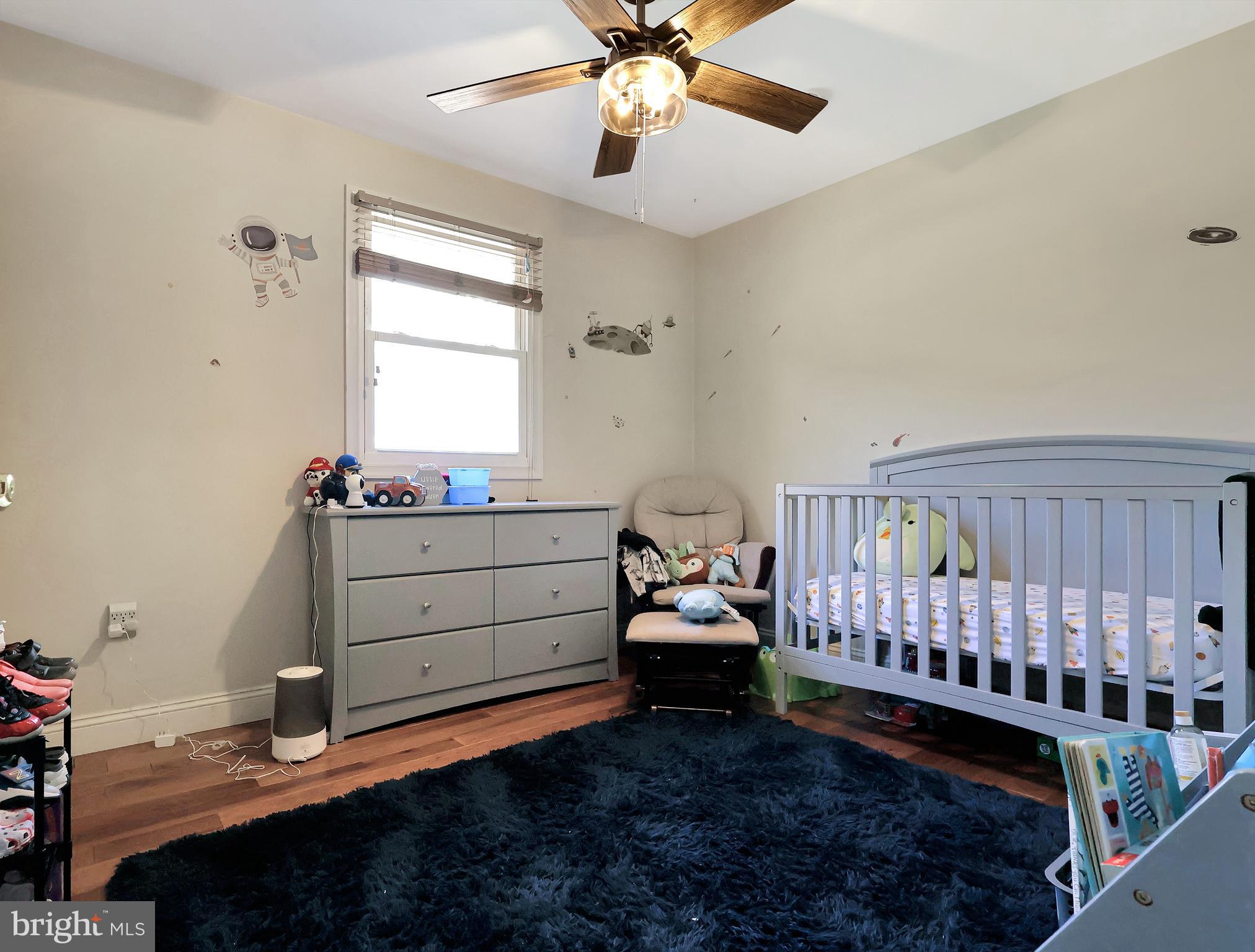 RED HILL - Residential