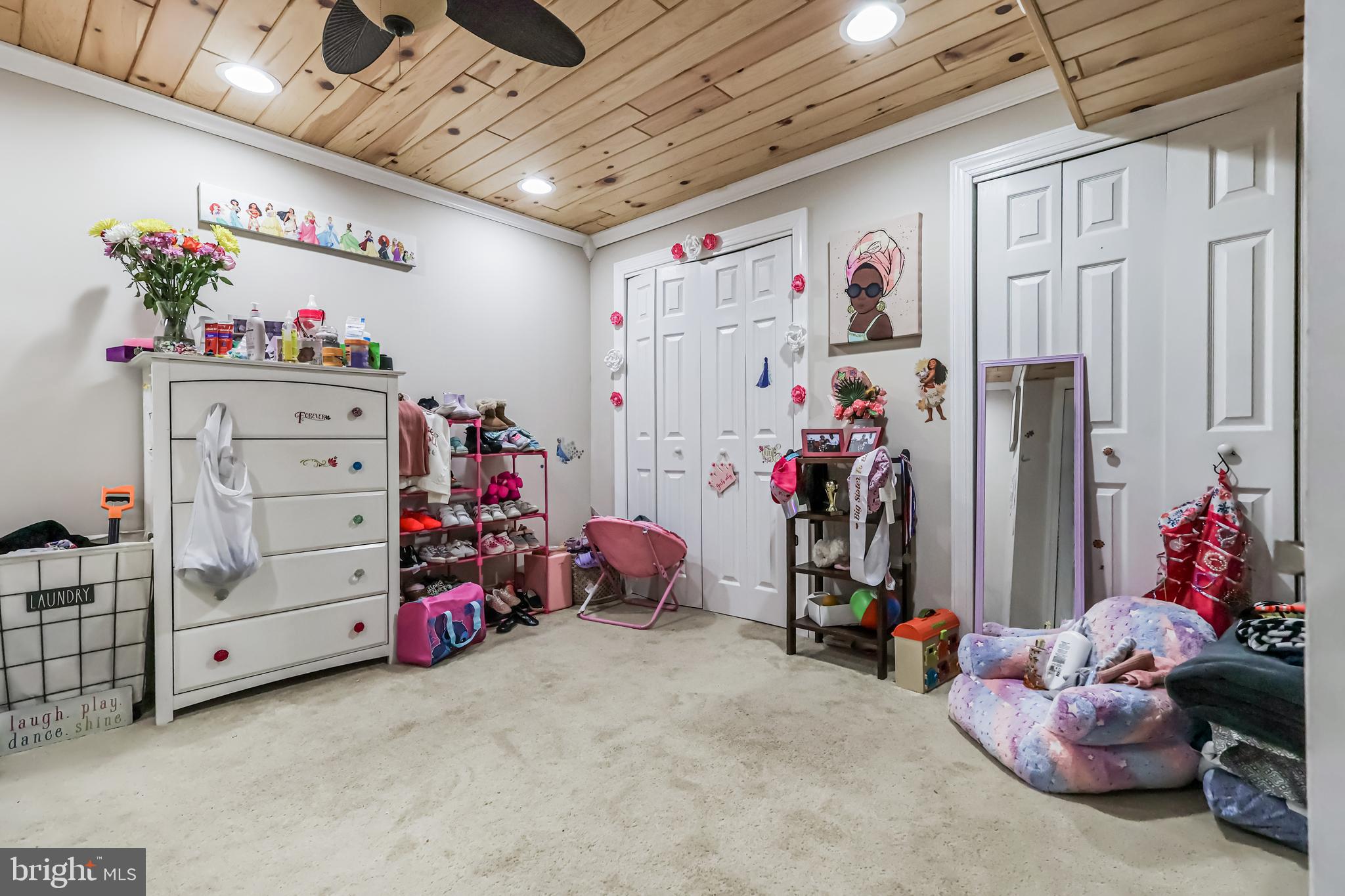 RED HILL - Residential