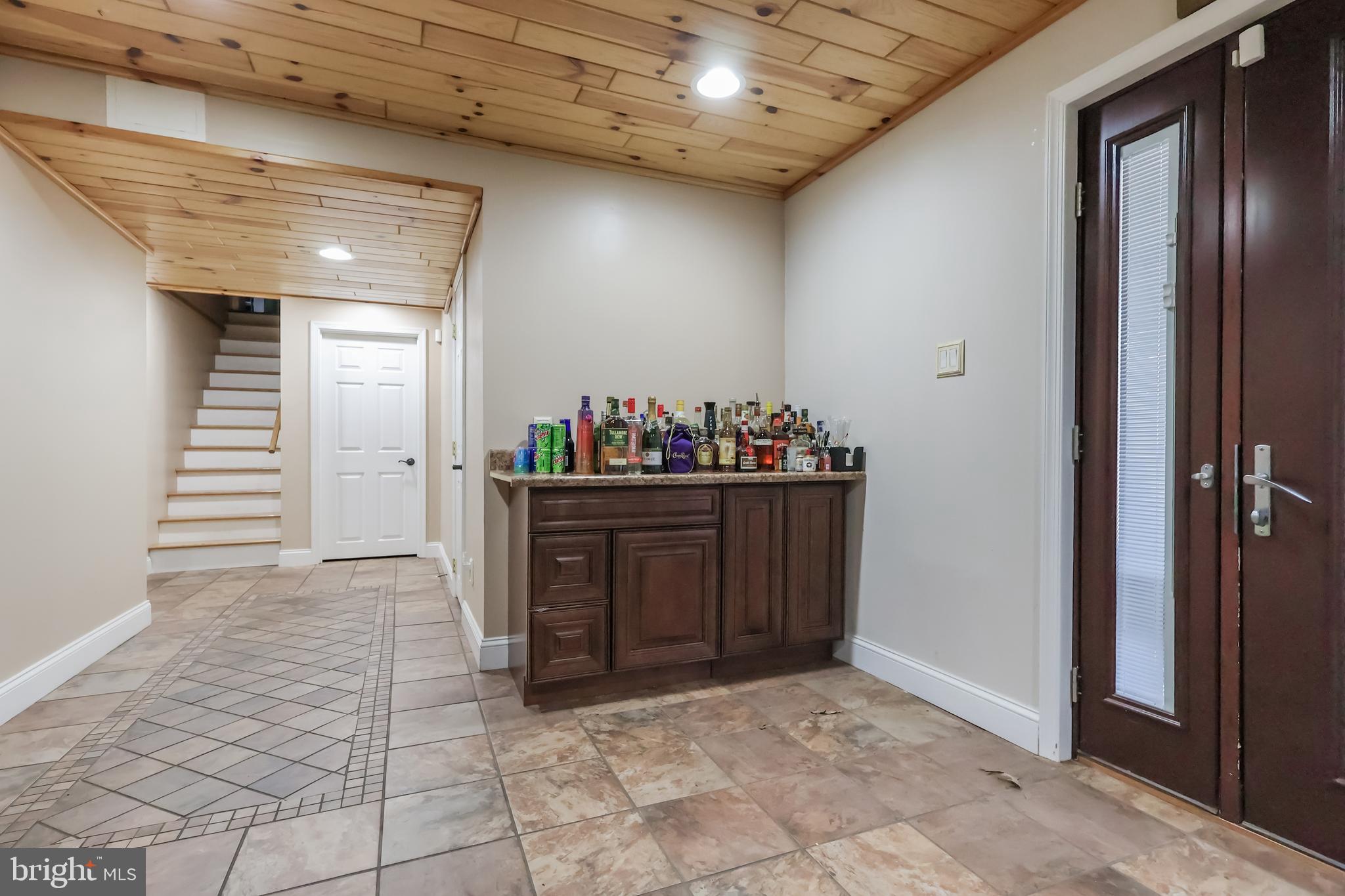 RED HILL - Residential