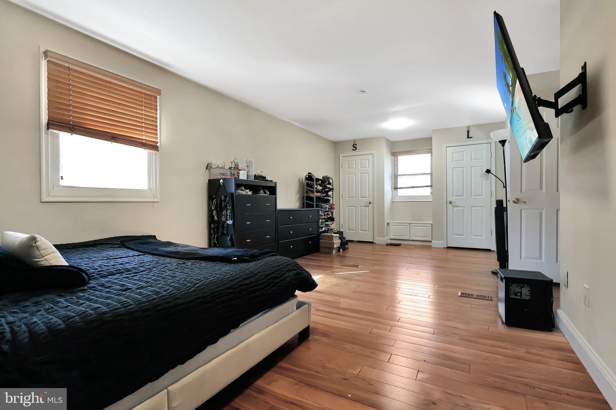 RED HILL - Residential