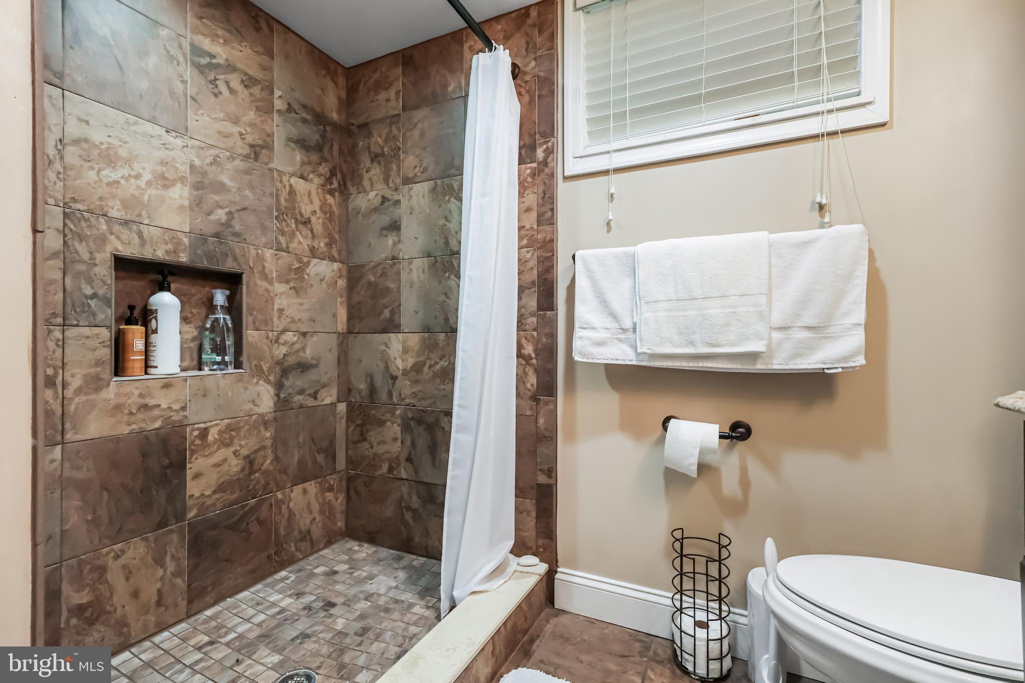 RED HILL - Residential