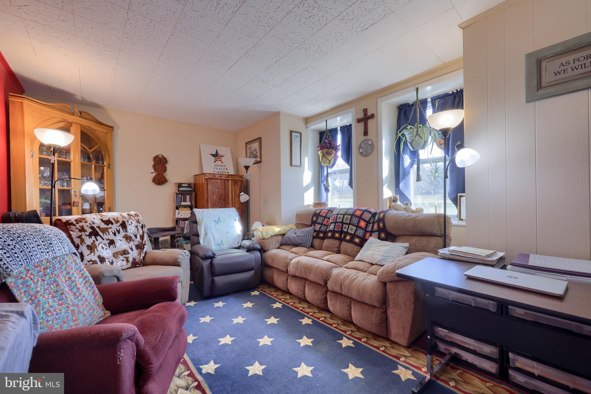 CORNWALL BOROUGH - Residential