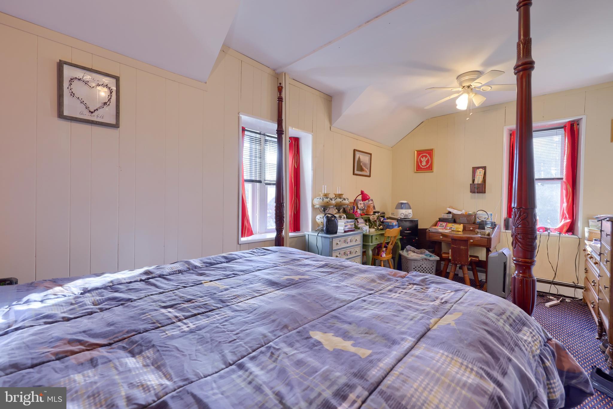 CORNWALL BOROUGH - Residential