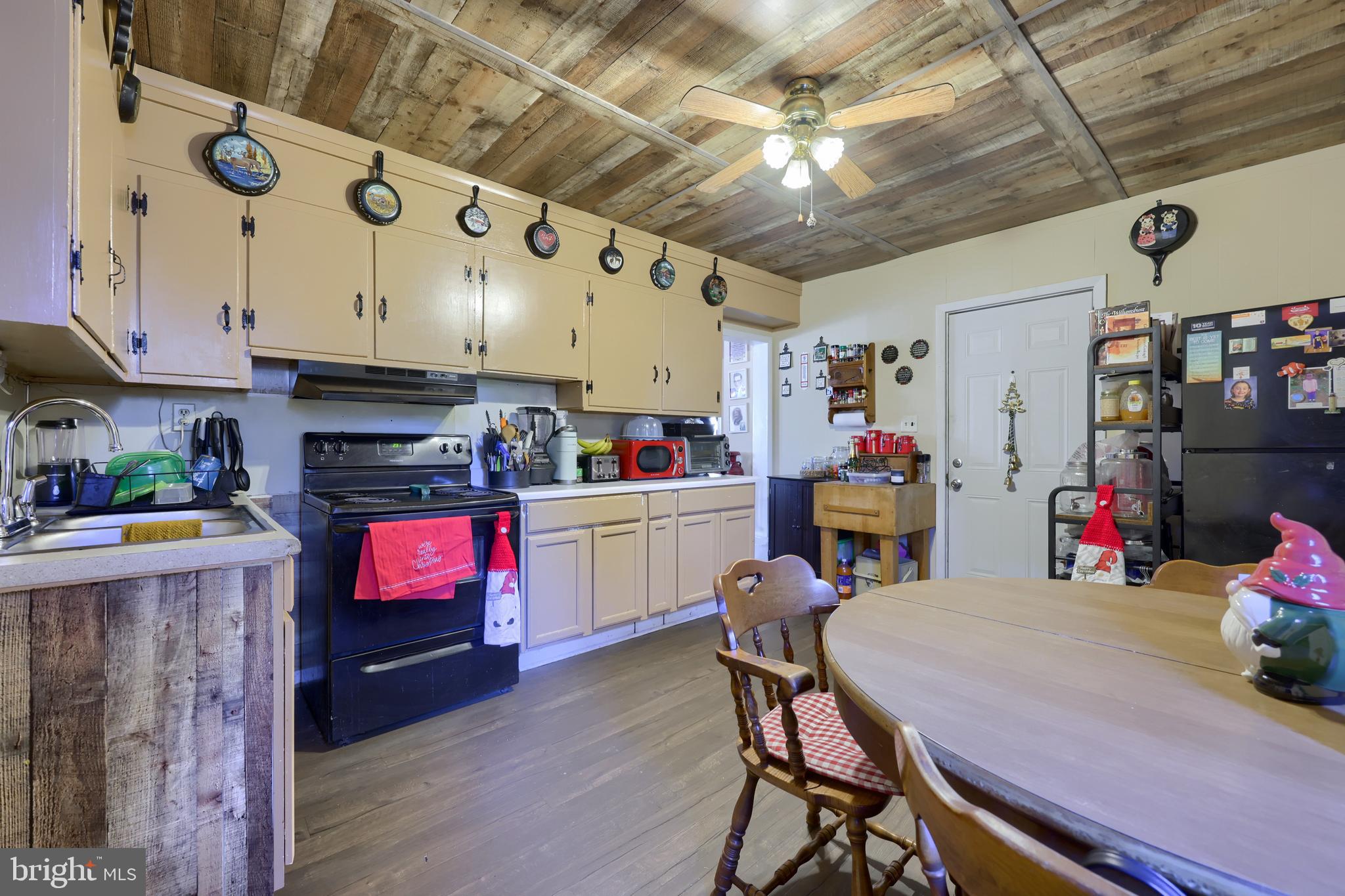 CORNWALL BOROUGH - Residential