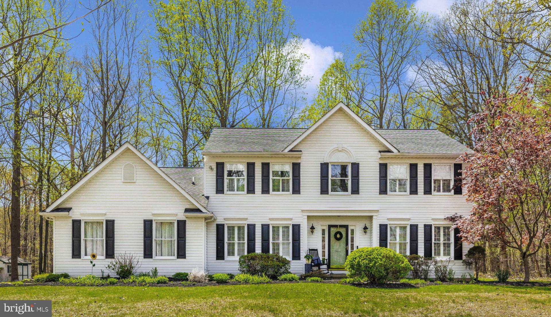 WHITE OAKS - Residential