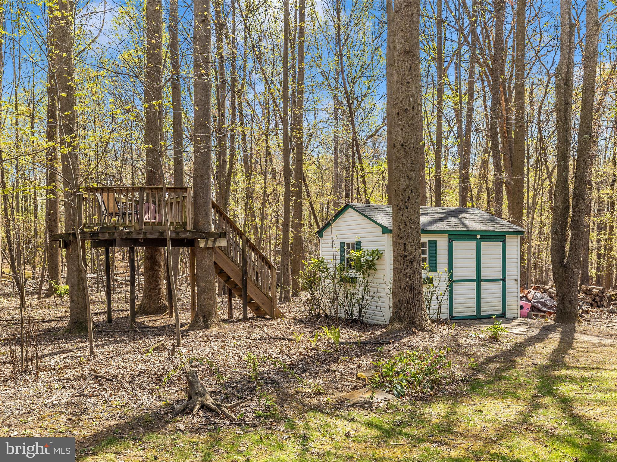 WHITE OAKS - Residential