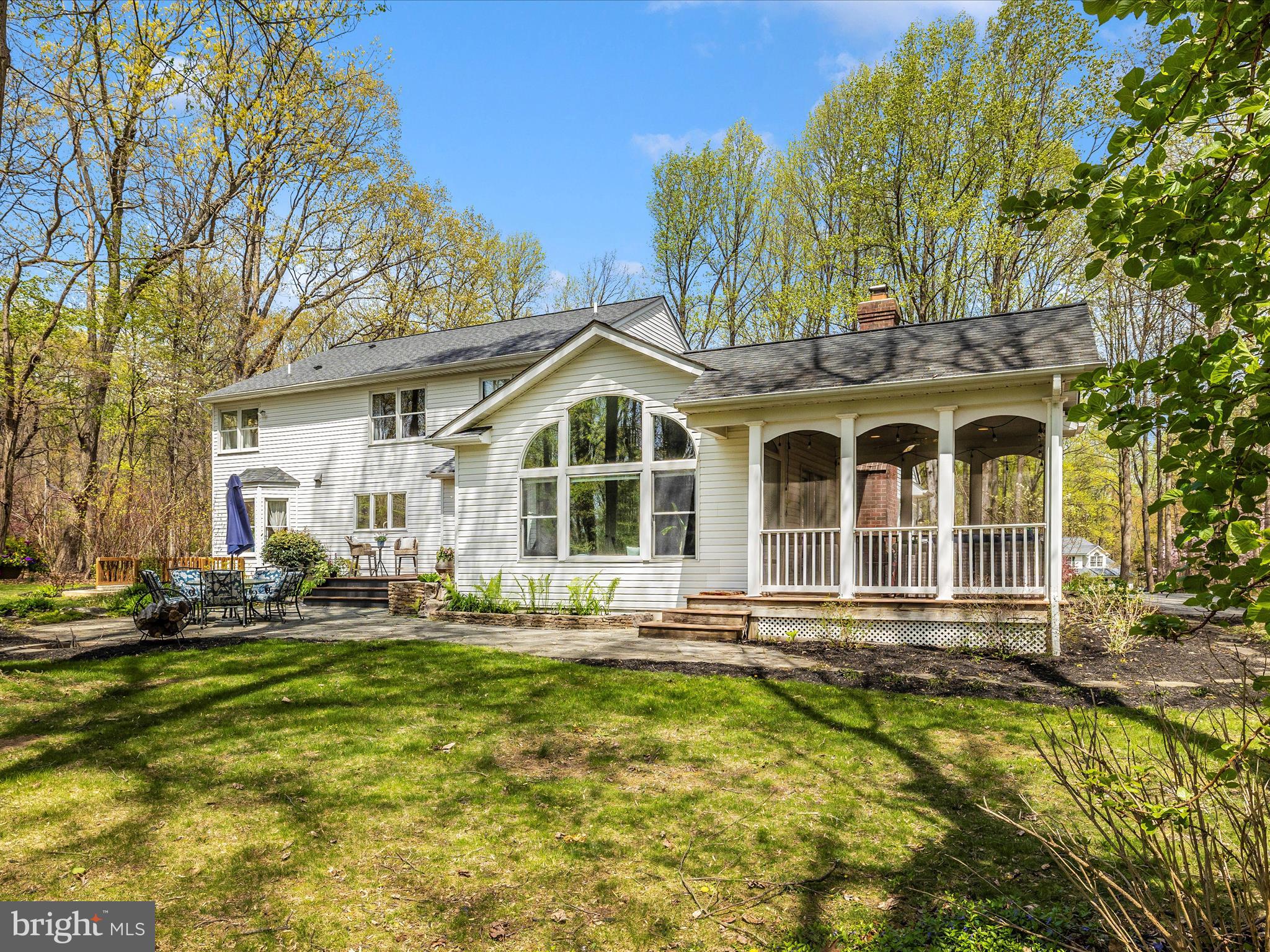 WHITE OAKS - Residential