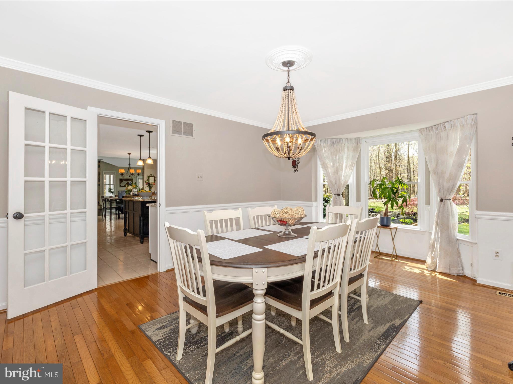 WHITE OAKS - Residential