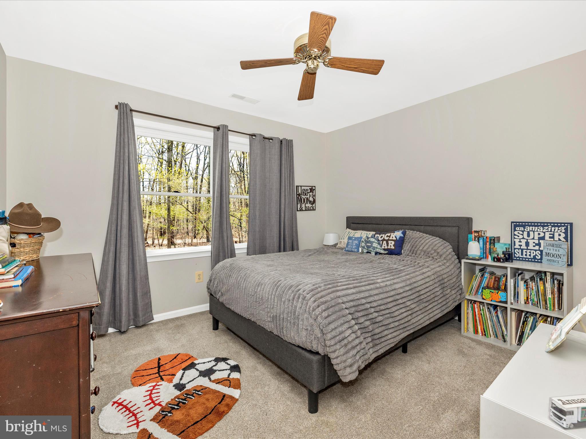 WHITE OAKS - Residential