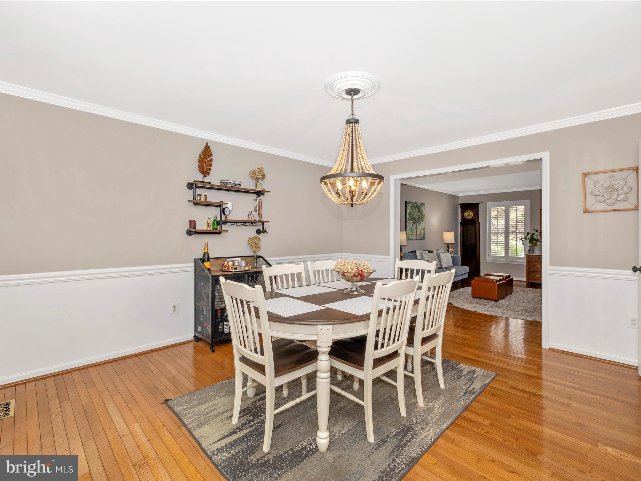 WHITE OAKS - Residential