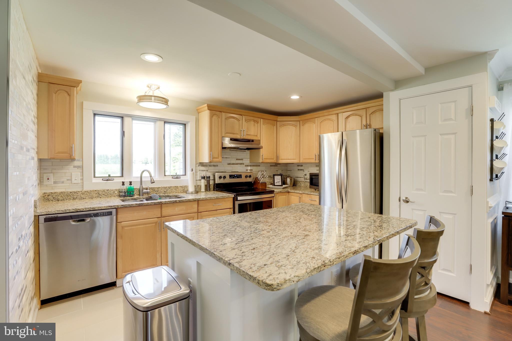 37603 LITTLE RIVER TPKE