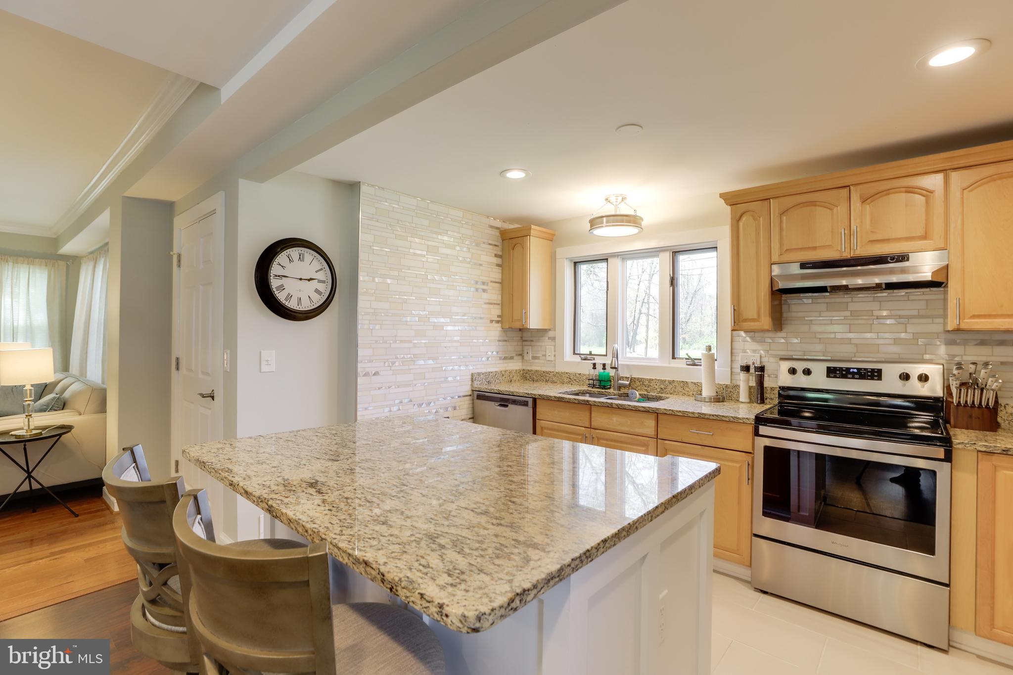 37603 LITTLE RIVER TPKE