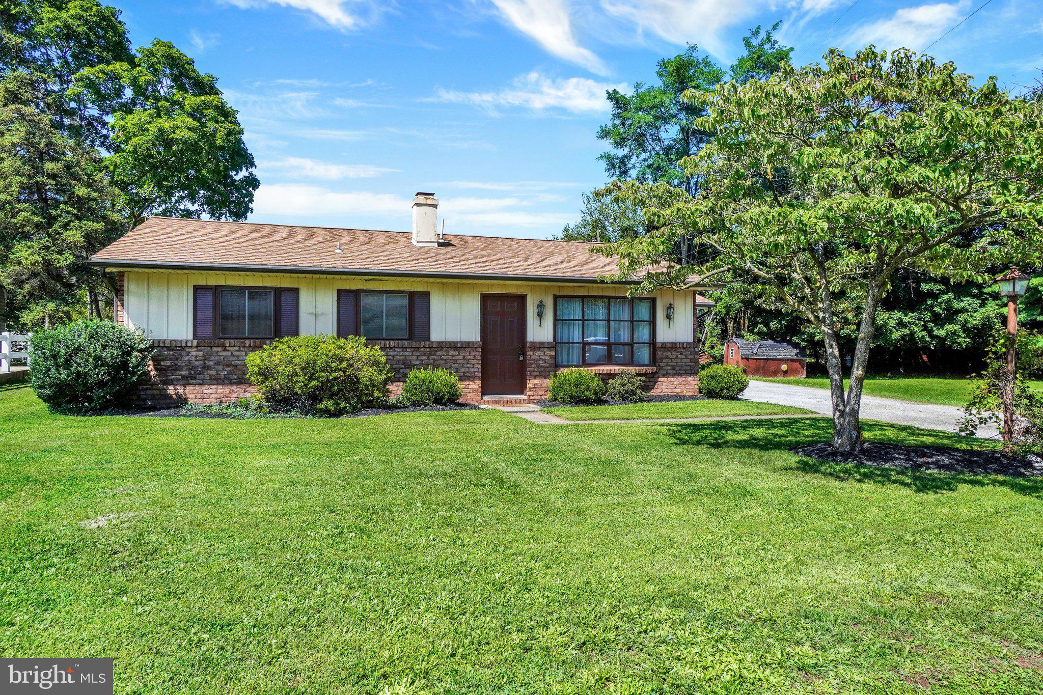 2415 DUNBAR ROAD