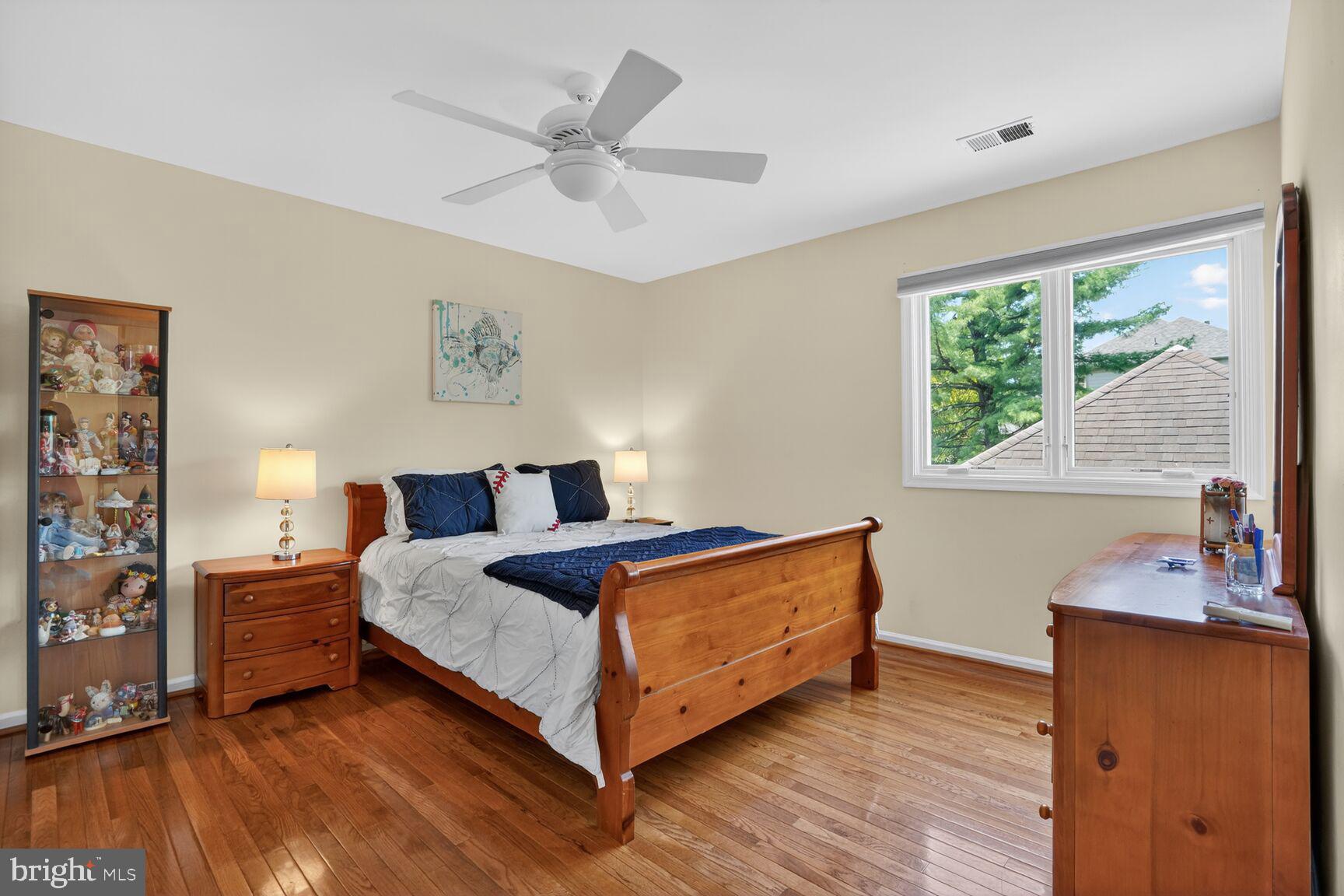 OAK MARR COURTS - Residential