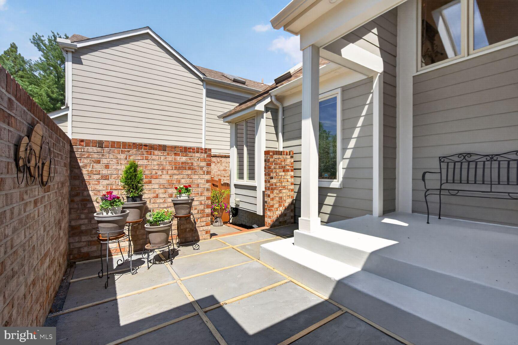 OAK MARR COURTS - Residential