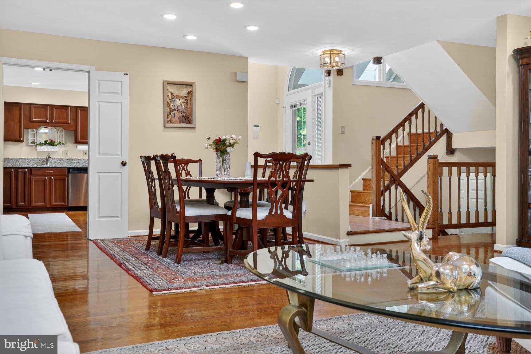 OAK MARR COURTS - Residential