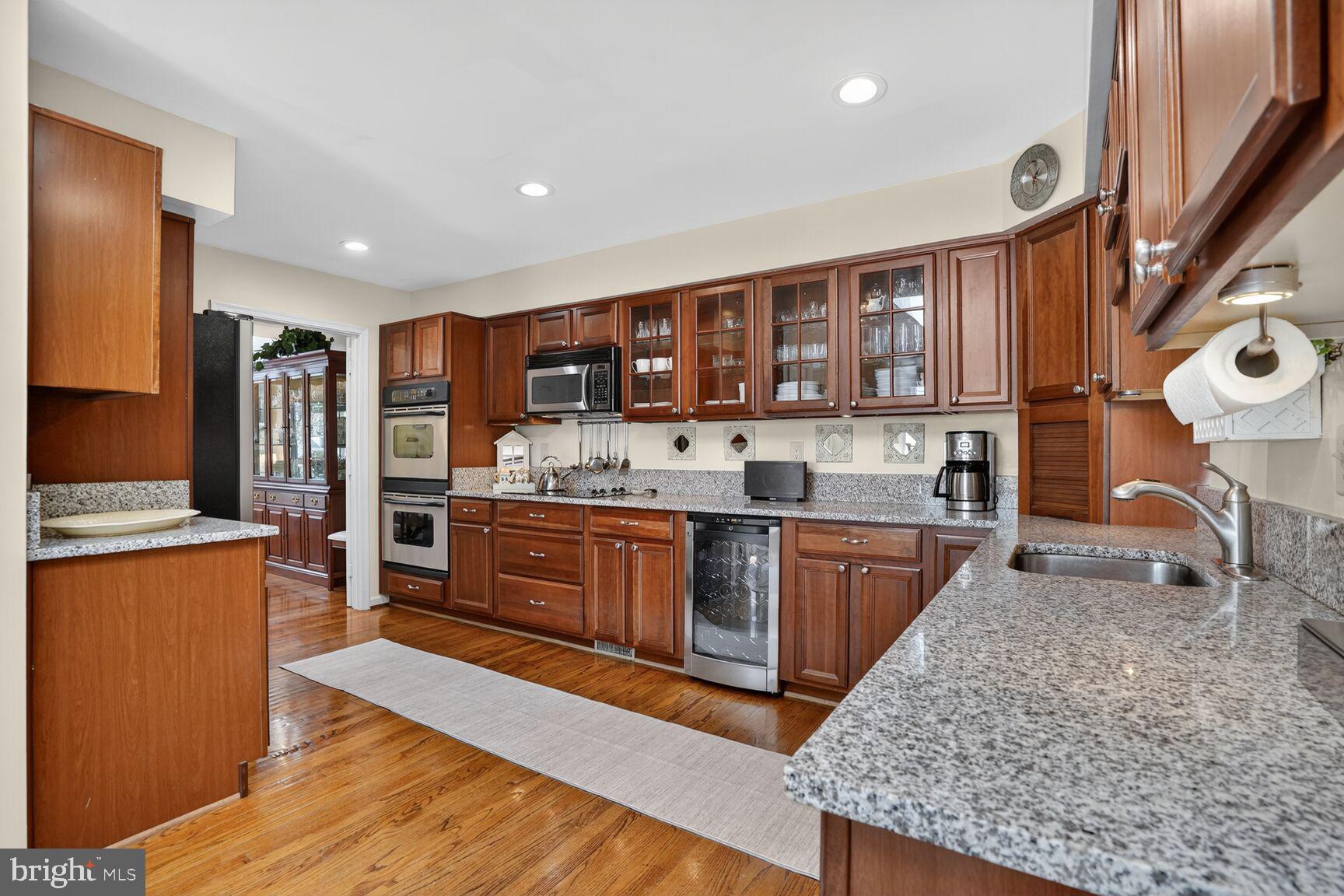 OAK MARR COURTS - Residential