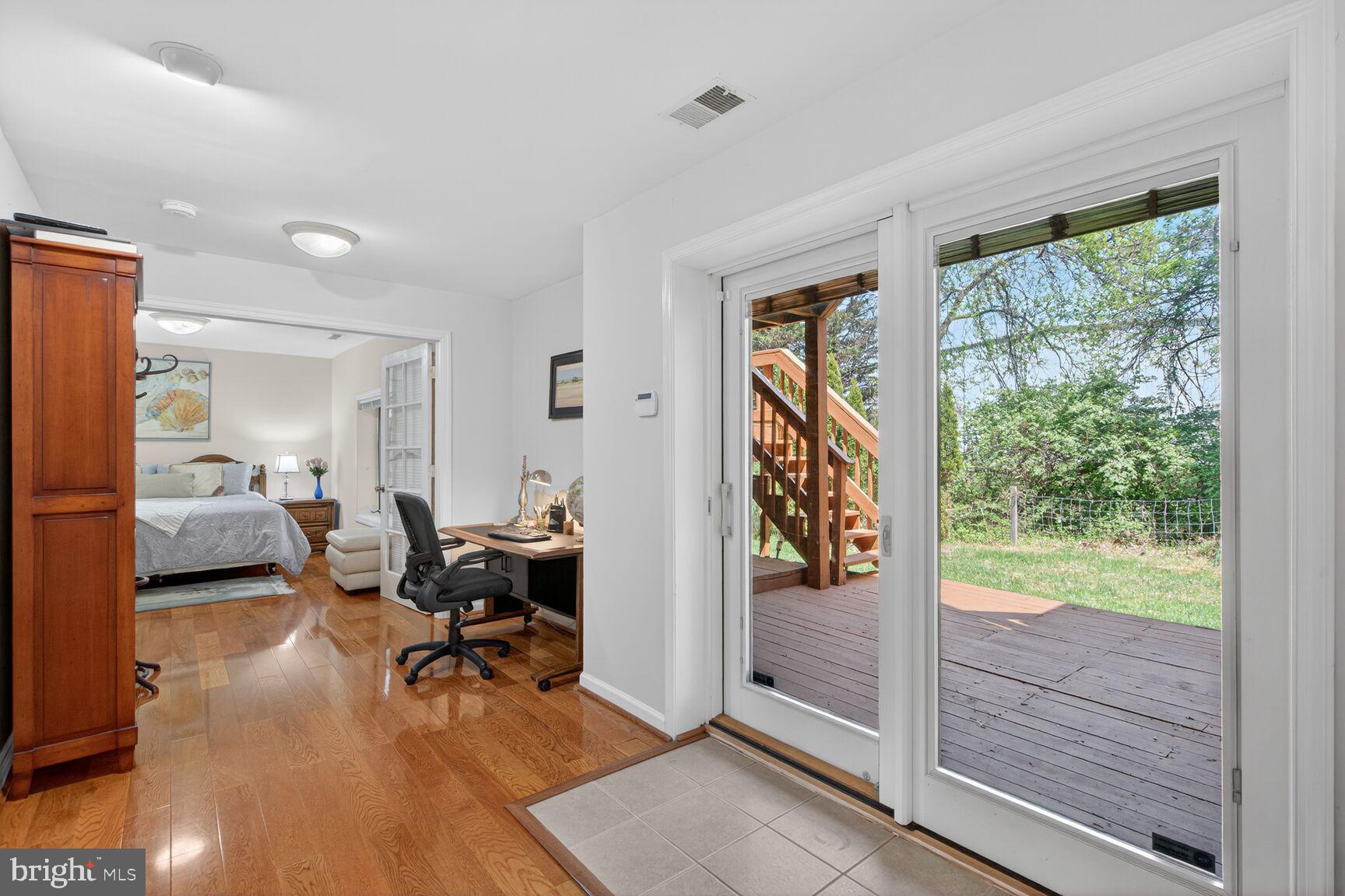 OAK MARR COURTS - Residential