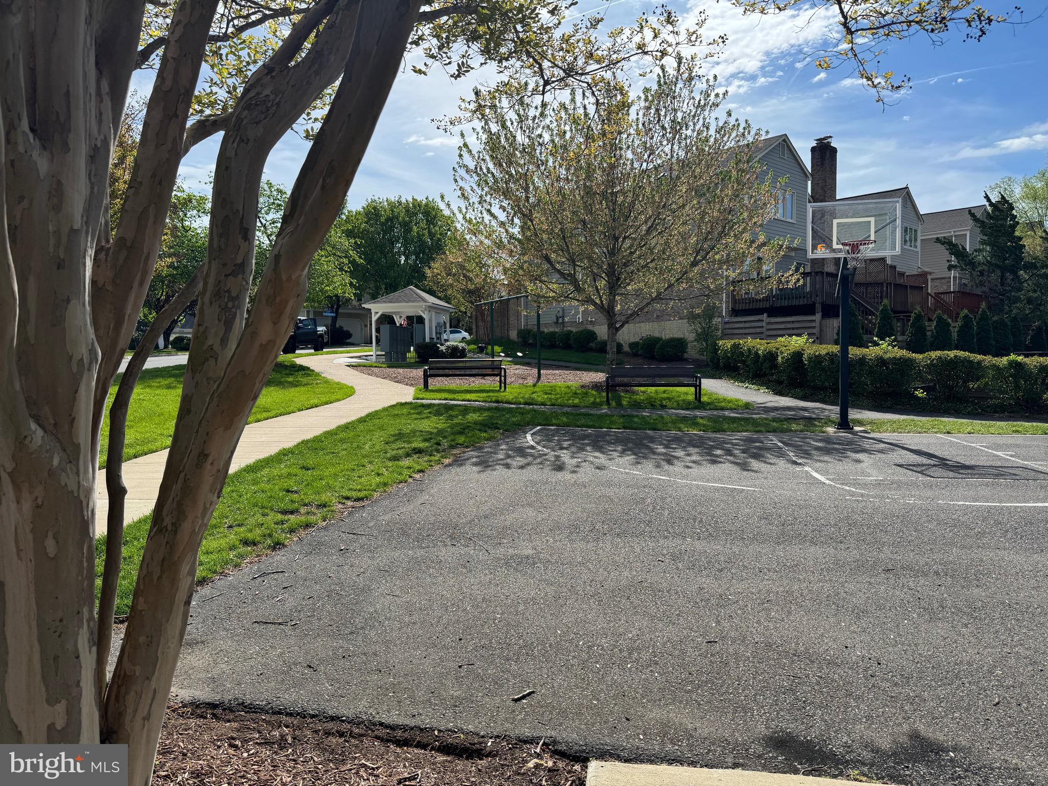 OAK MARR COURTS - Residential