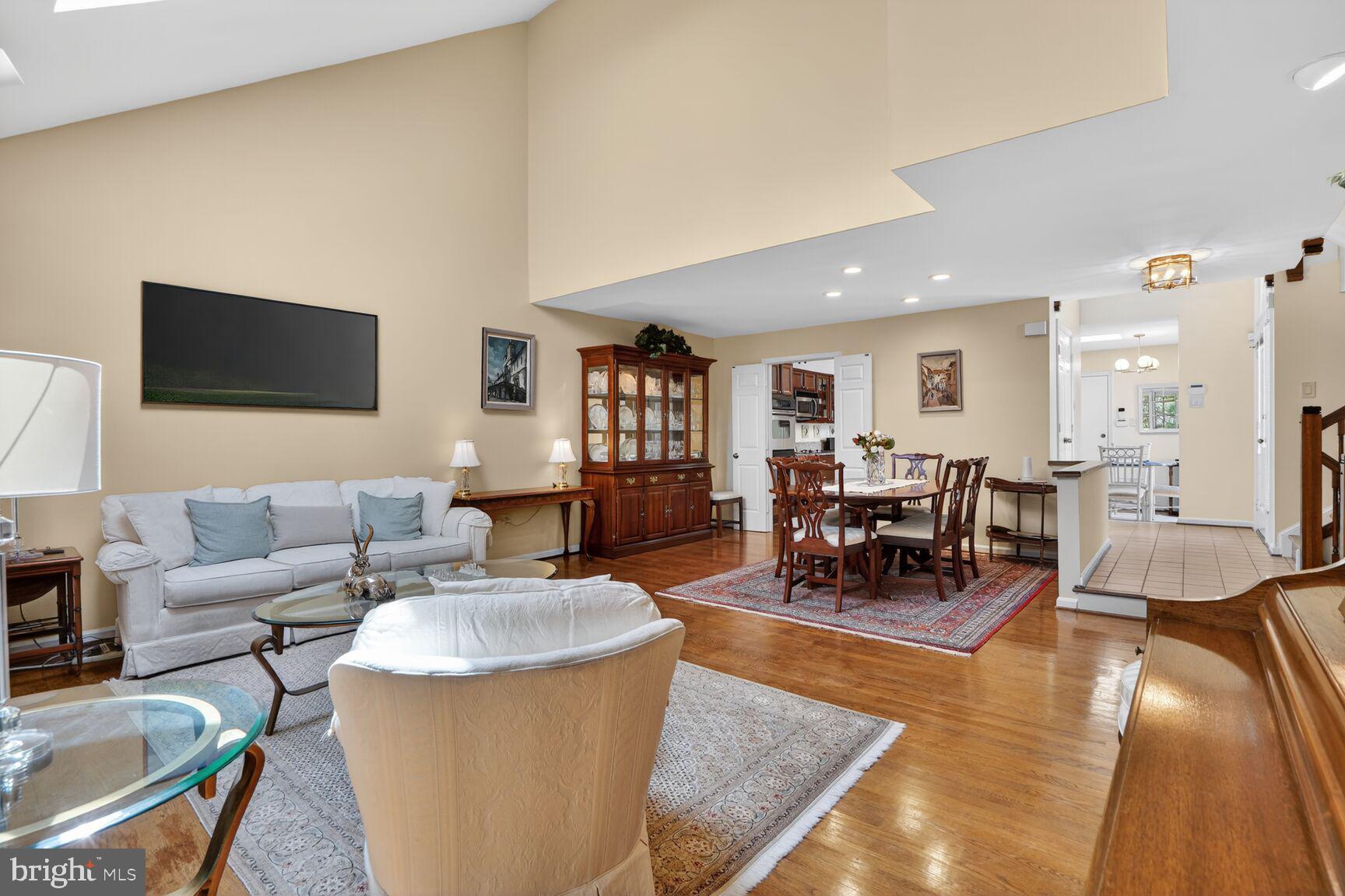 OAK MARR COURTS - Residential