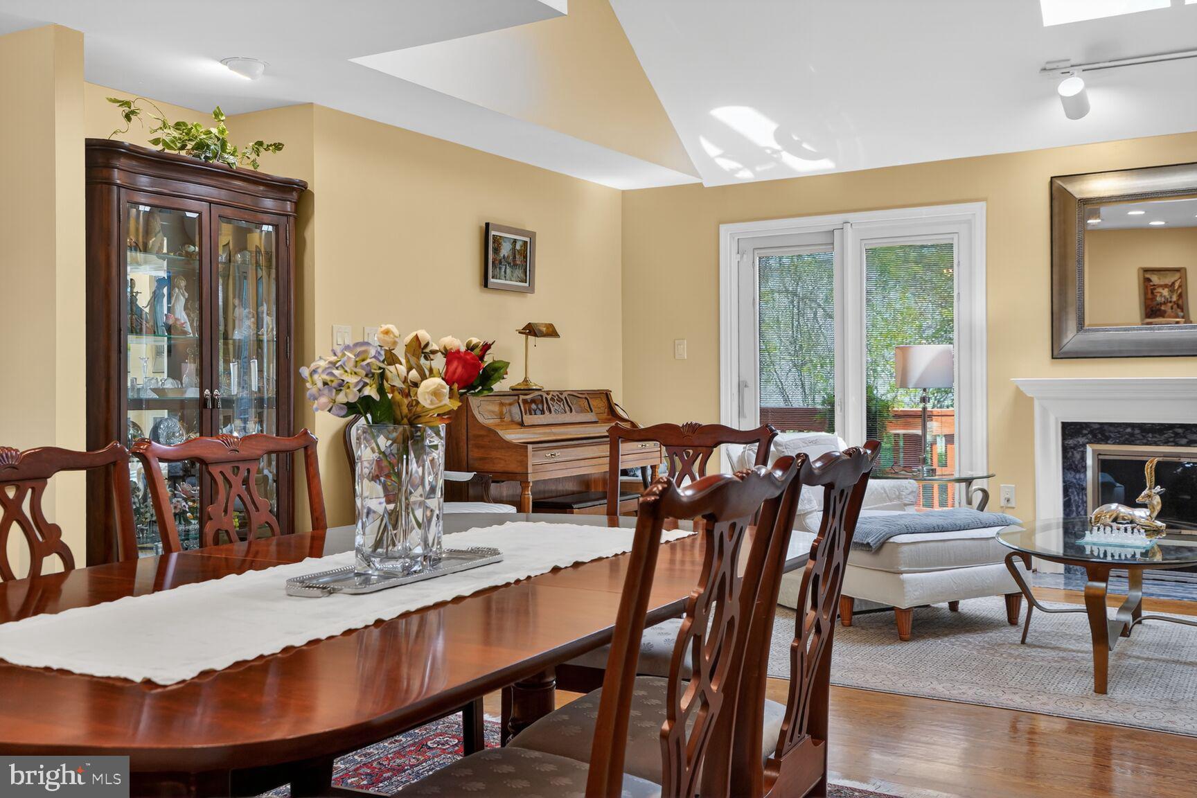 OAK MARR COURTS - Residential