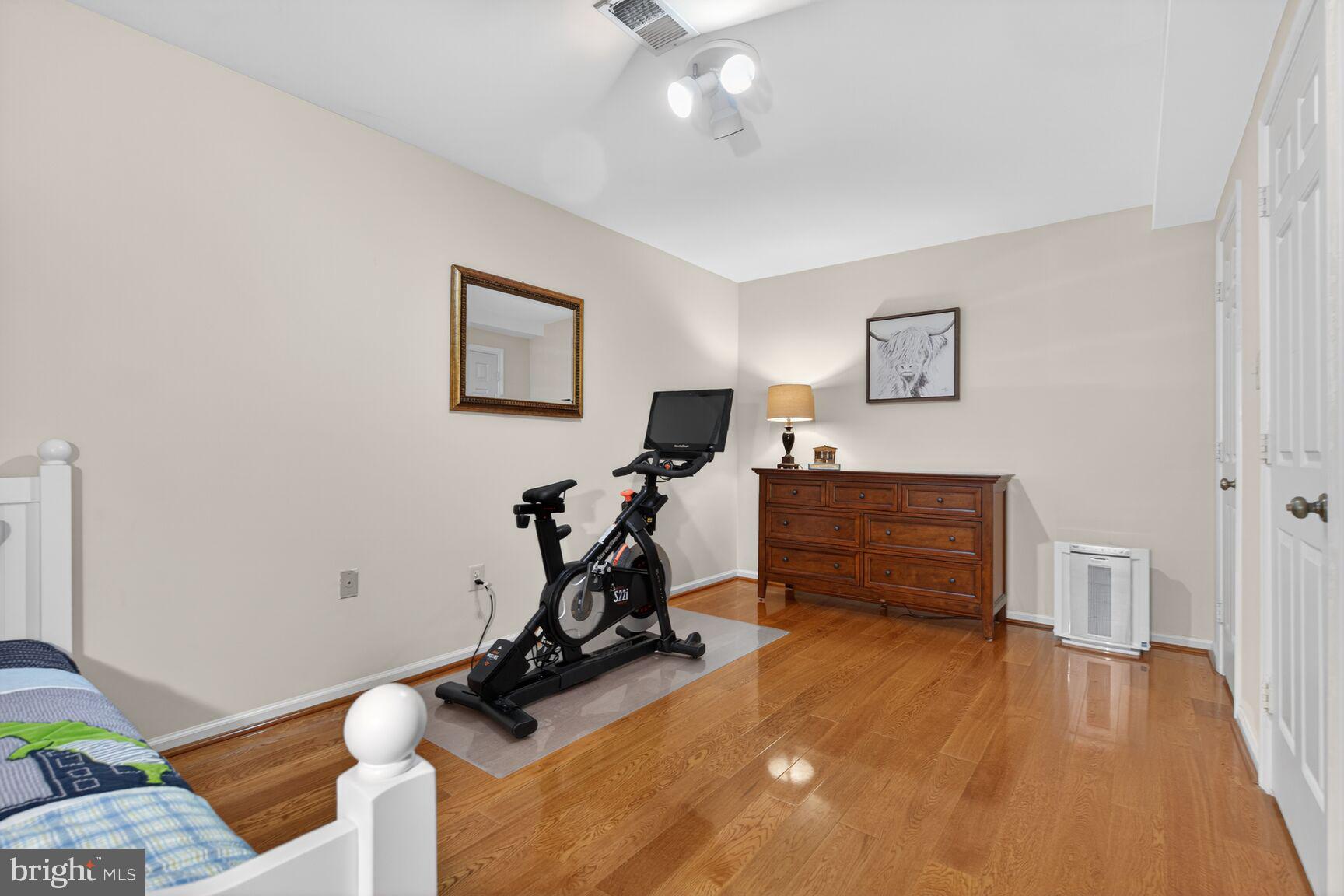 OAK MARR COURTS - Residential