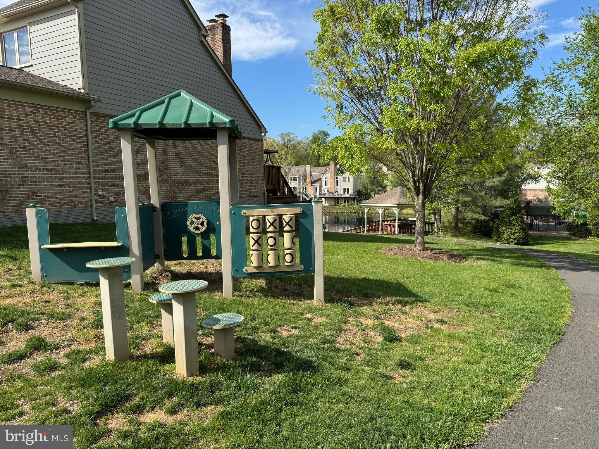 OAK MARR COURTS - Residential