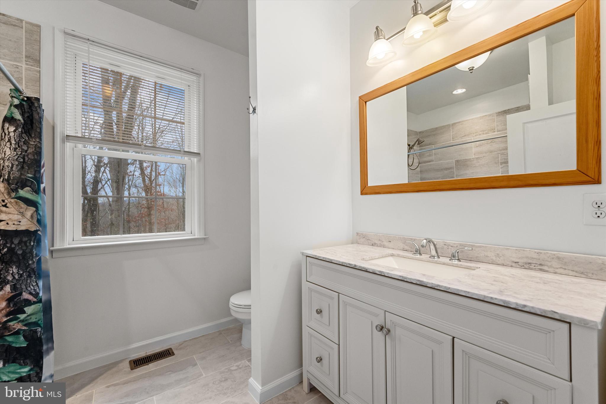 SLEEPY KNOLLS - Residential