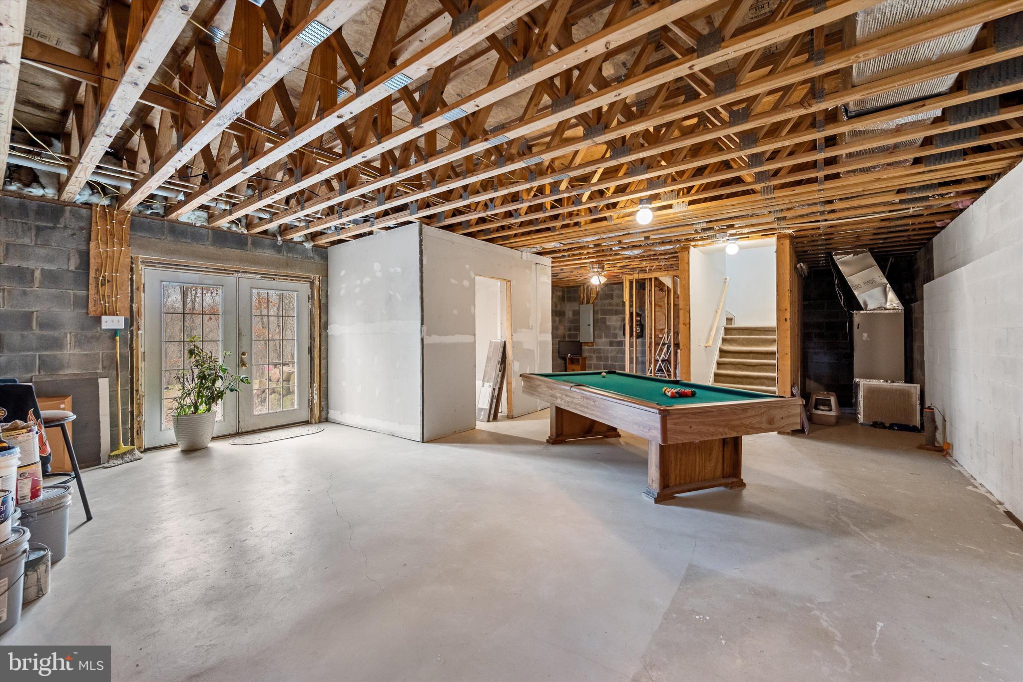 SLEEPY KNOLLS - Residential