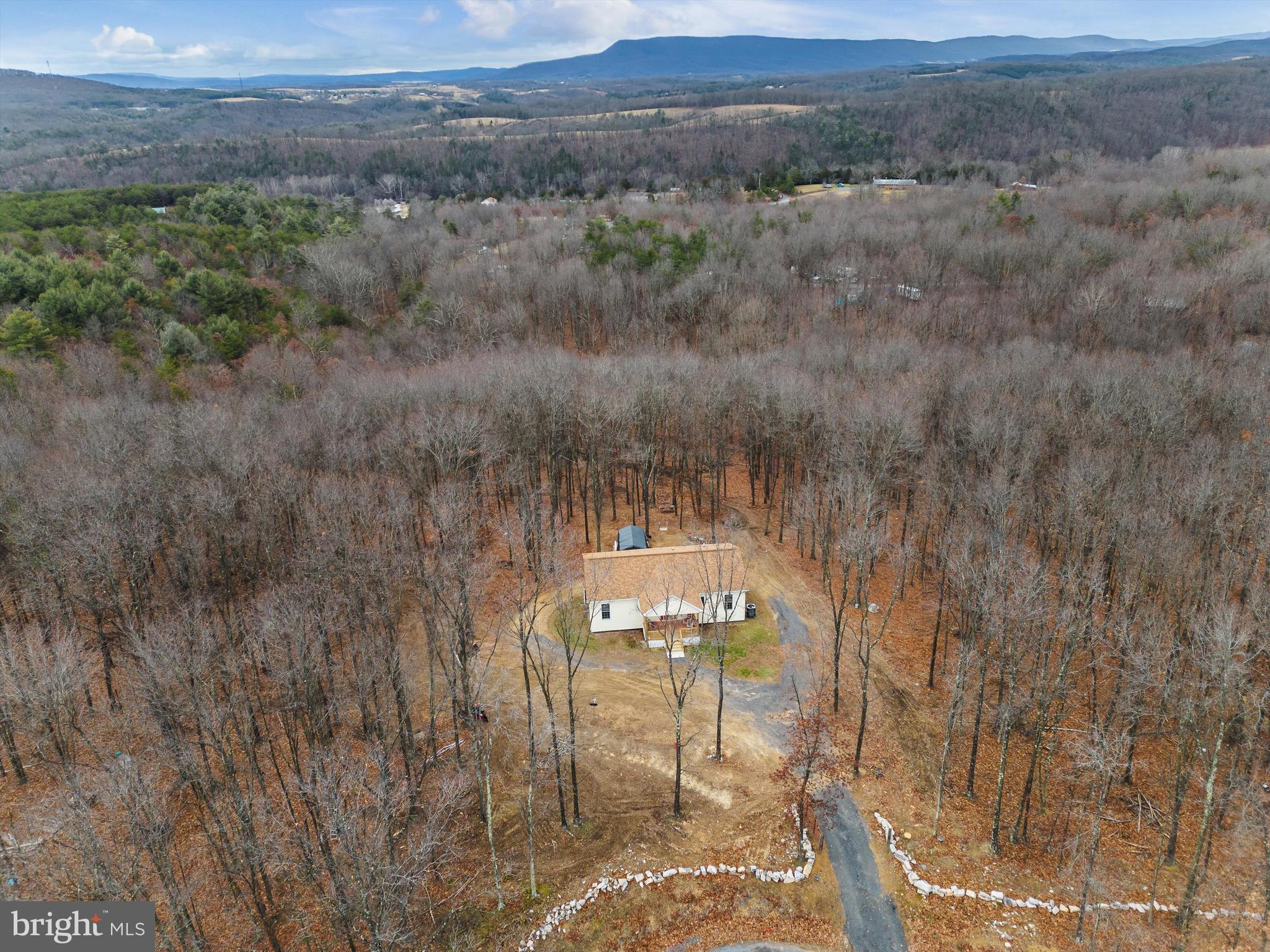 SLEEPY KNOLLS - Residential