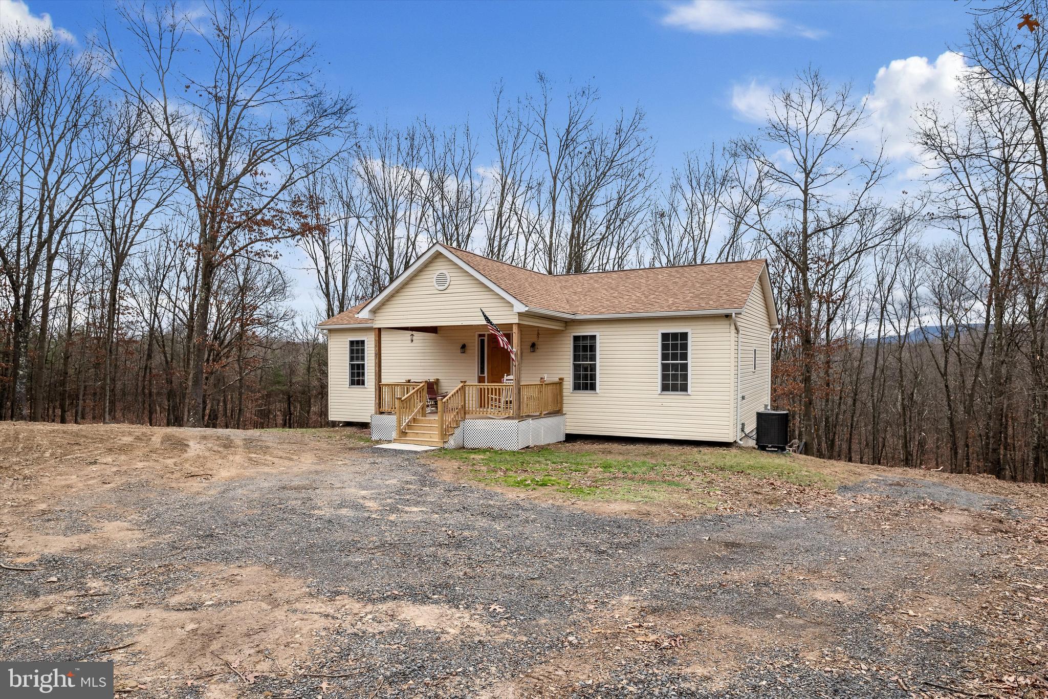 SLEEPY KNOLLS - Residential