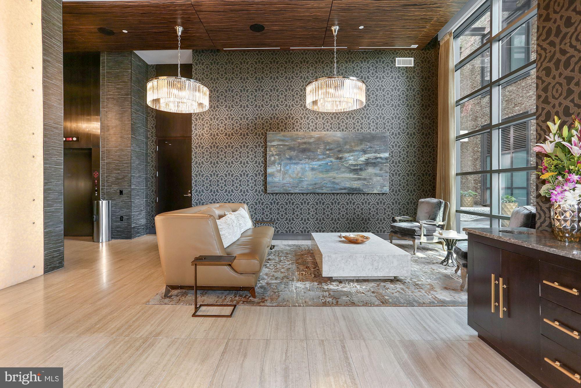 45 SUTTON SQUARE SW 303