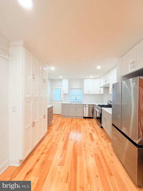Photo of 2321 S Front Street, PHILADELPHIA, PA 19148 (MLS # PAPH2660326)
