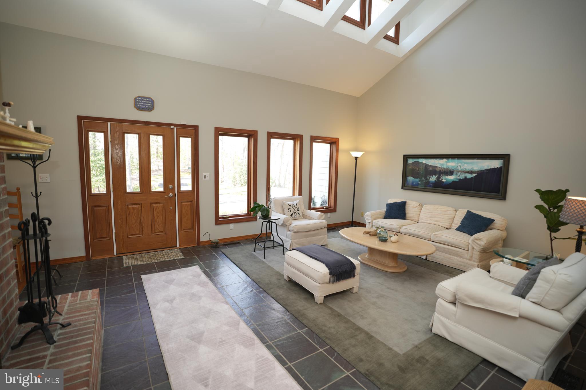 ST LEONARD SHORES - Residential