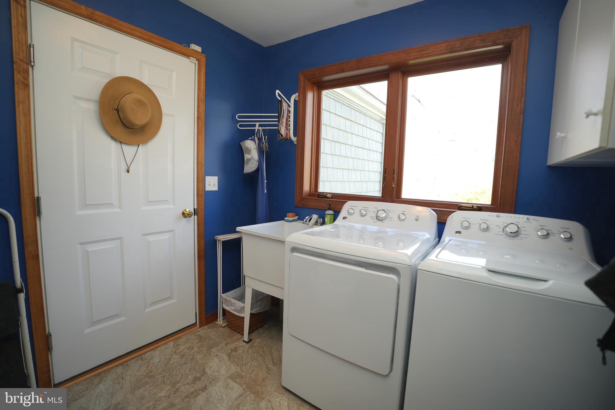 ST LEONARD SHORES - Residential