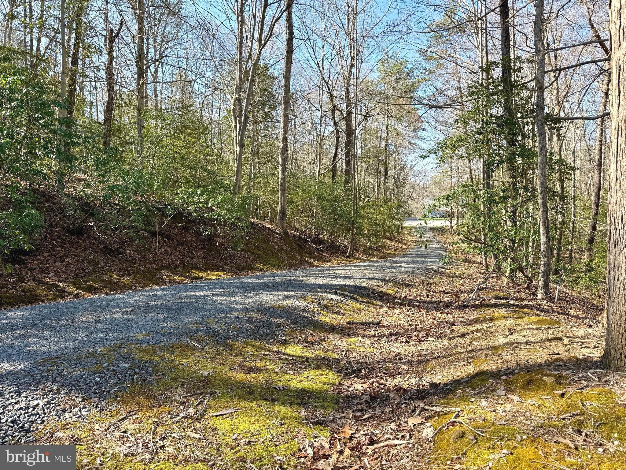 ST LEONARD SHORES - Residential