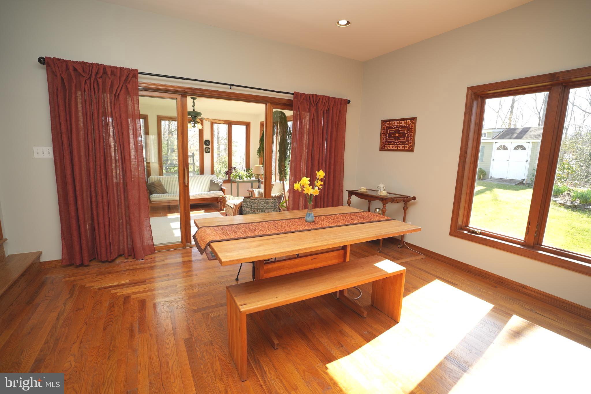 ST LEONARD SHORES - Residential