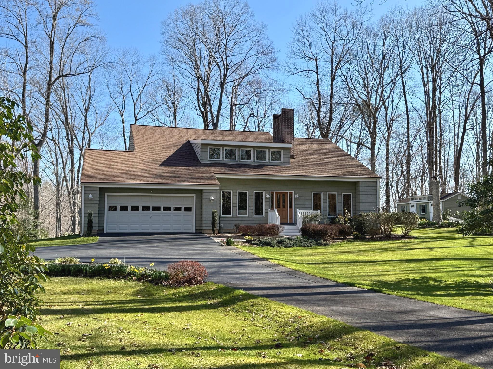 ST LEONARD SHORES - Residential