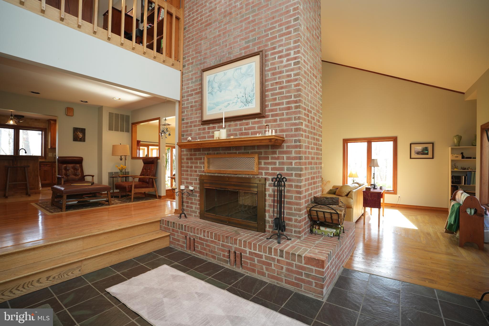 ST LEONARD SHORES - Residential