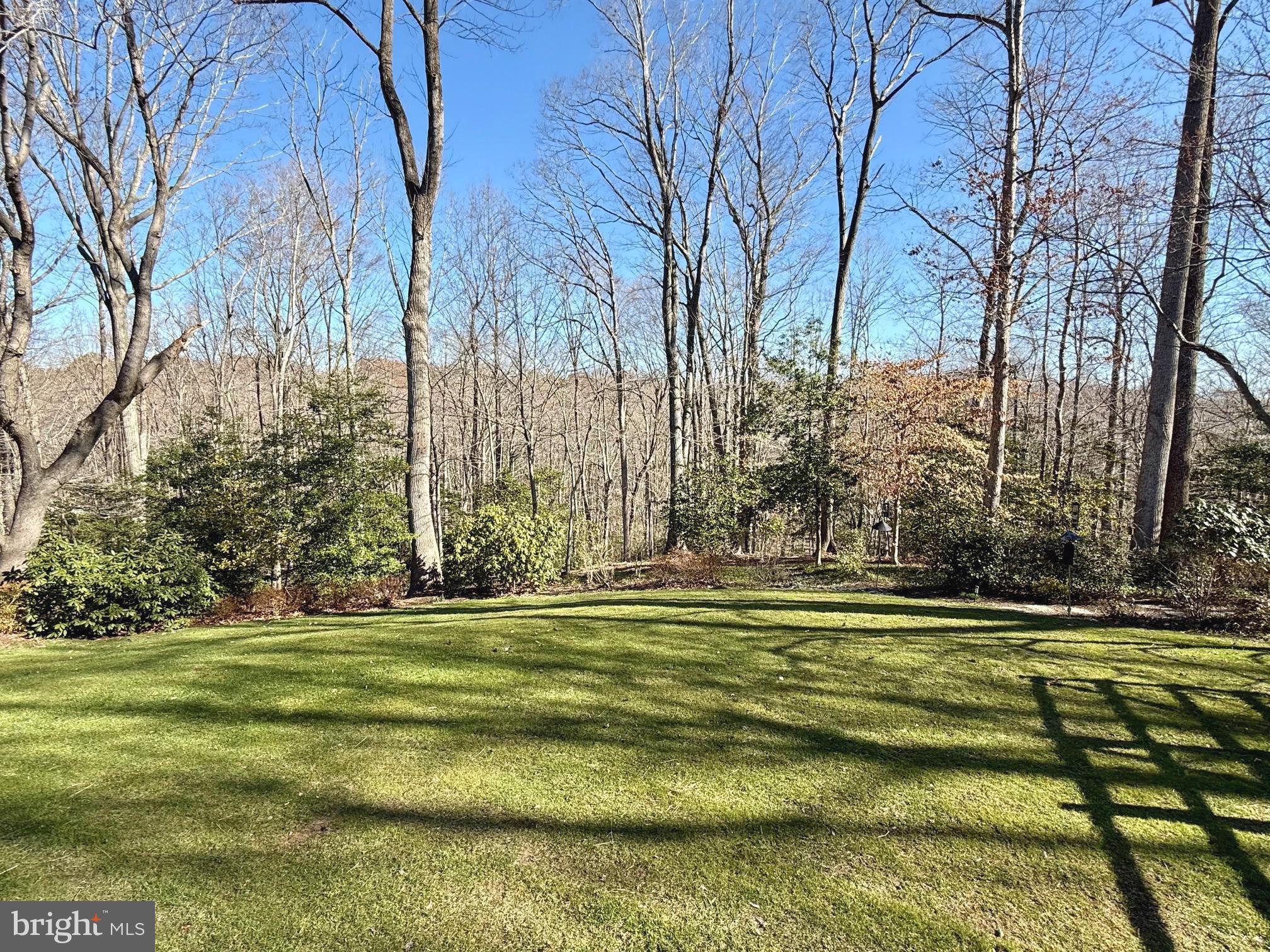 ST LEONARD SHORES - Residential