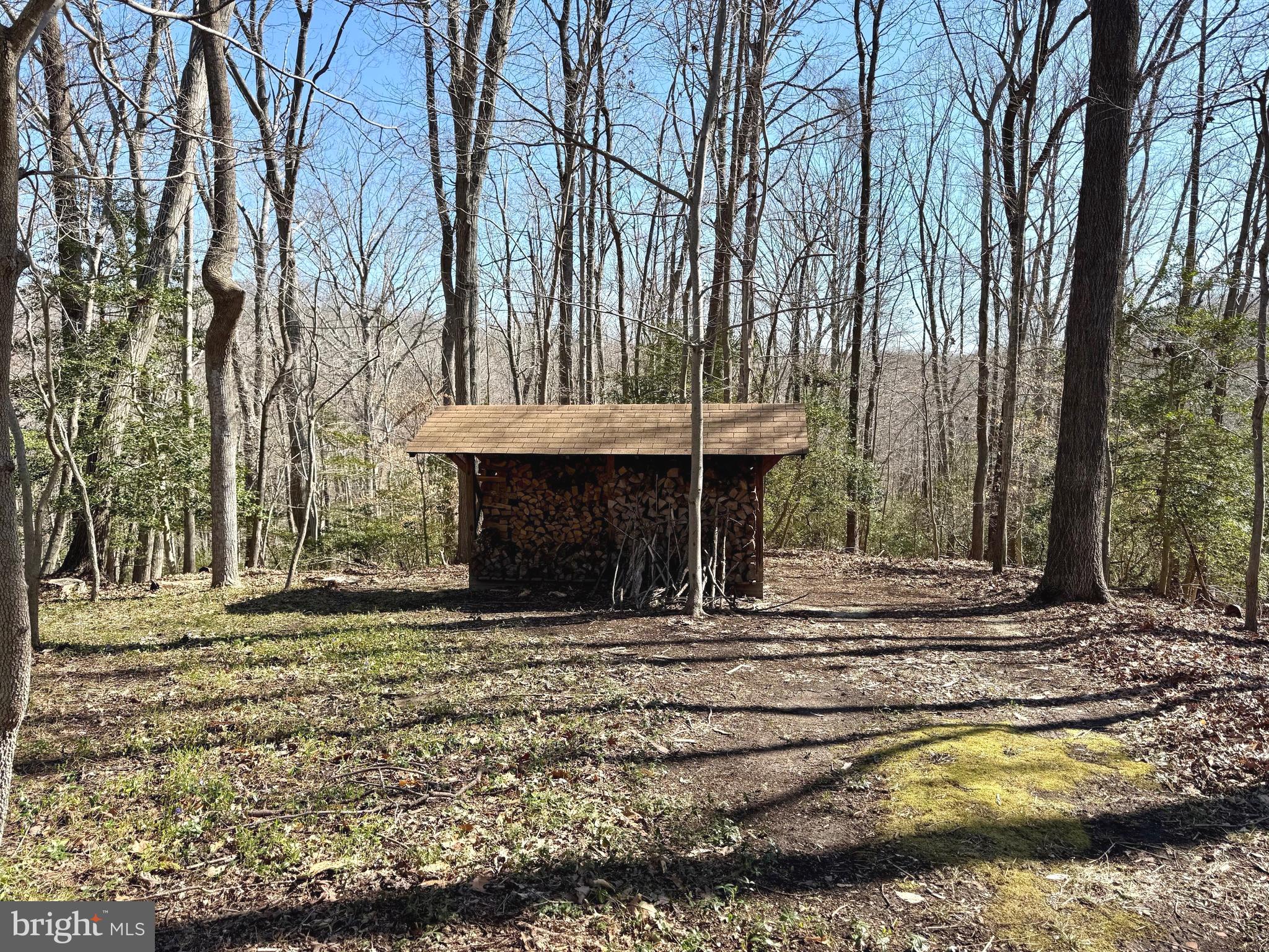 ST LEONARD SHORES - Residential