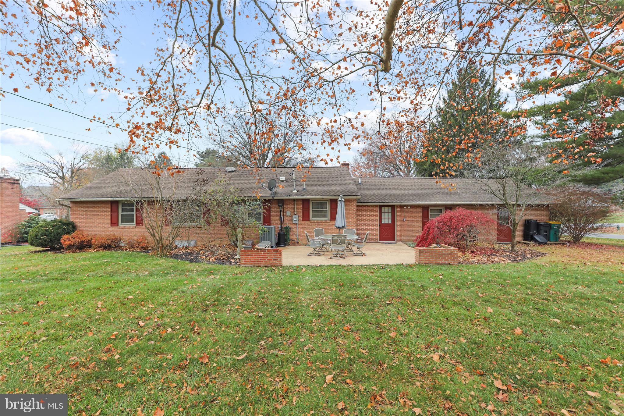 FOUNTAIN HEAD - Residential