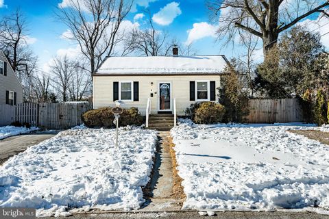 8 GARRETT ROAD WILMINGTON DE 19809