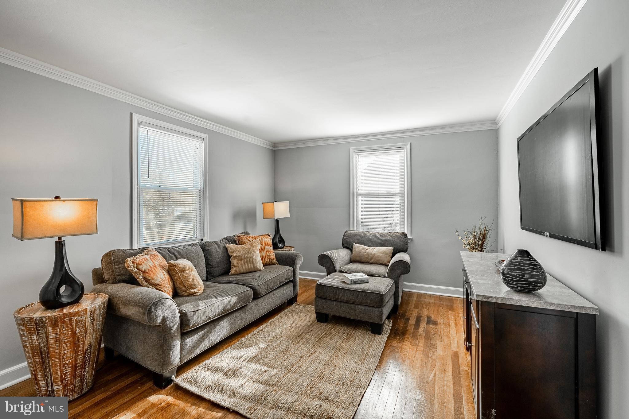 ROLLING PARK - Residential