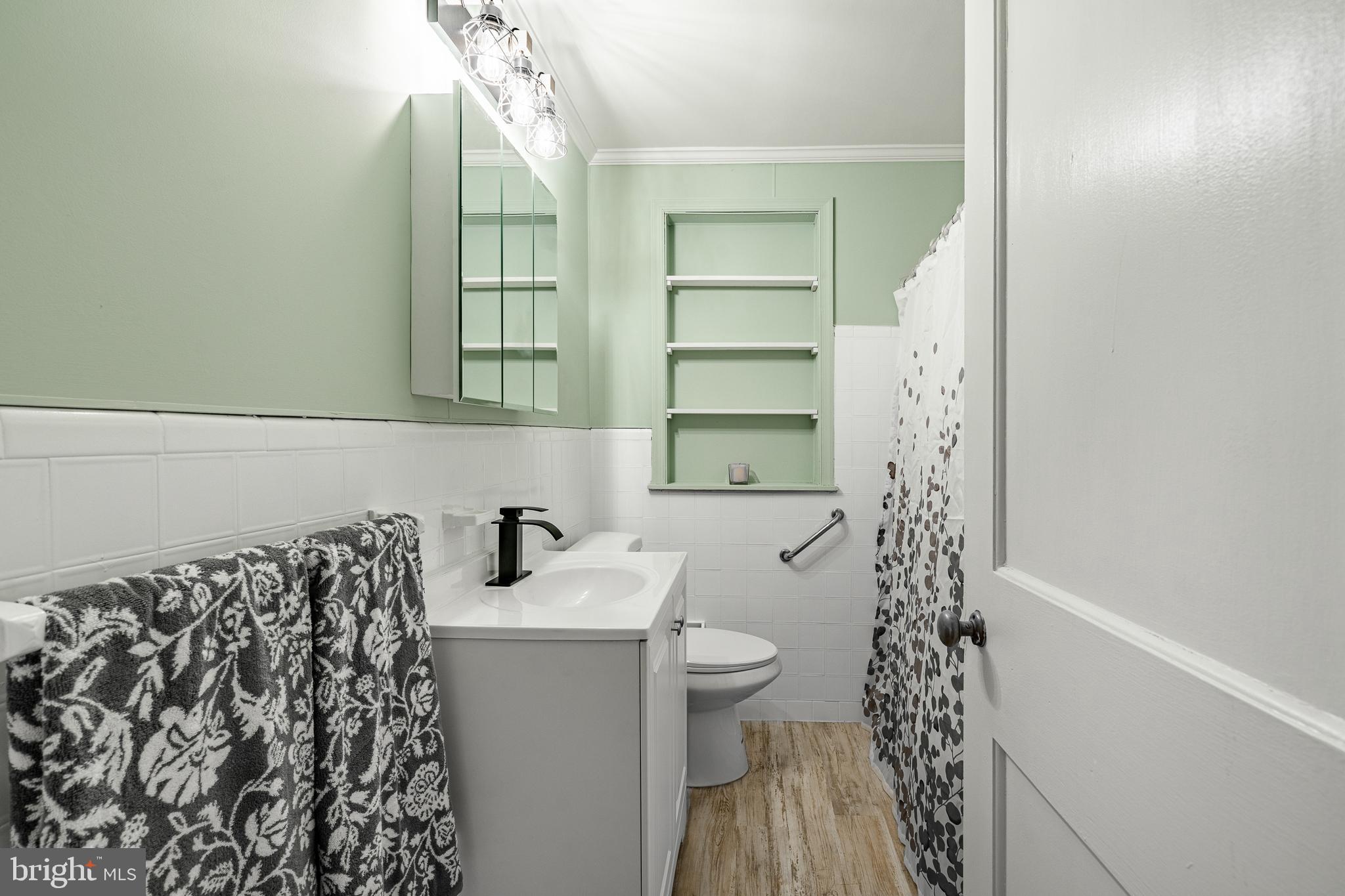 ROLLING PARK - Residential